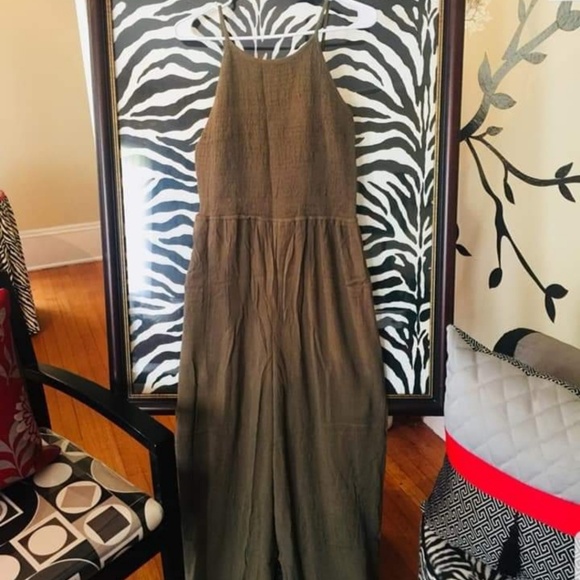 Jumpsuit - Picture 1 of 4